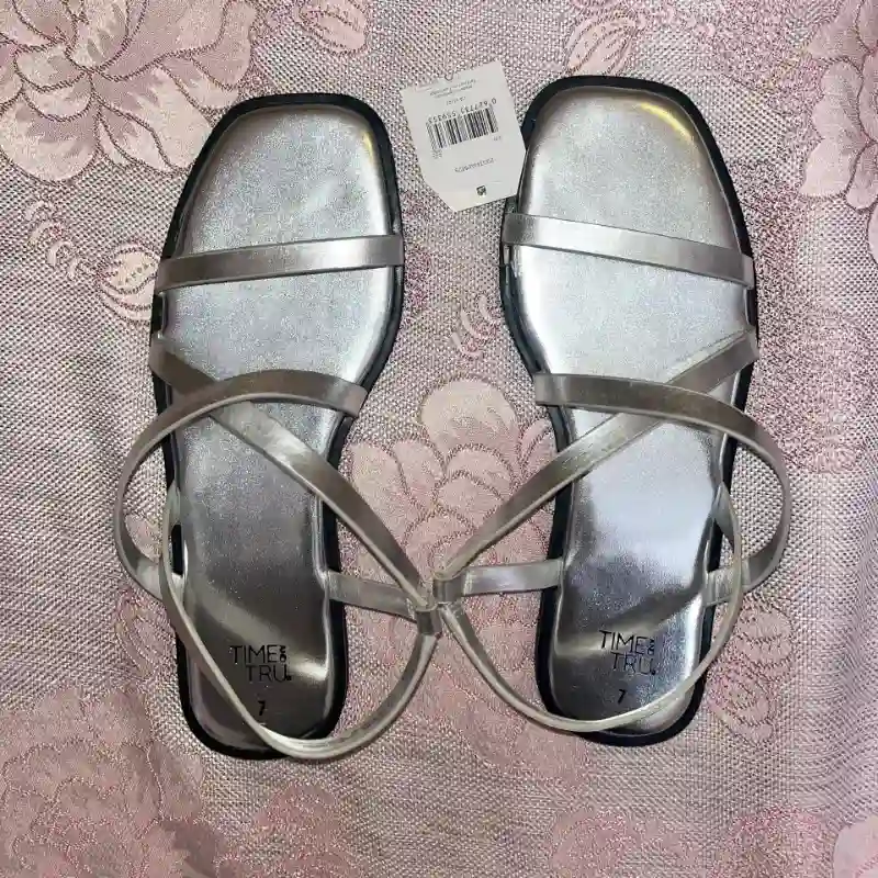 Sandalias plateadas