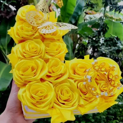 Letras de rosas en satin