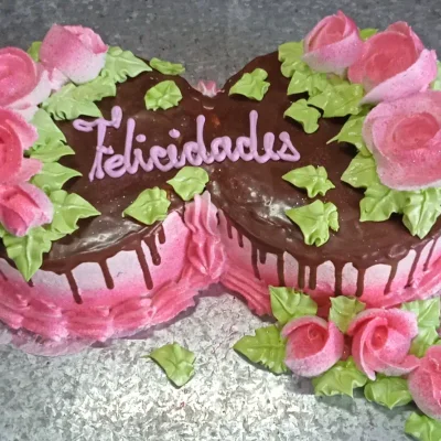 Dobles decorados con cobertura de chocolate y confituras