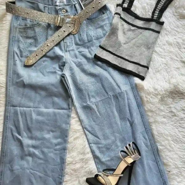 Pantalón ancho