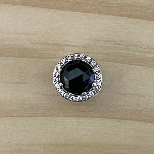 Charm Piedra Redonda Negro