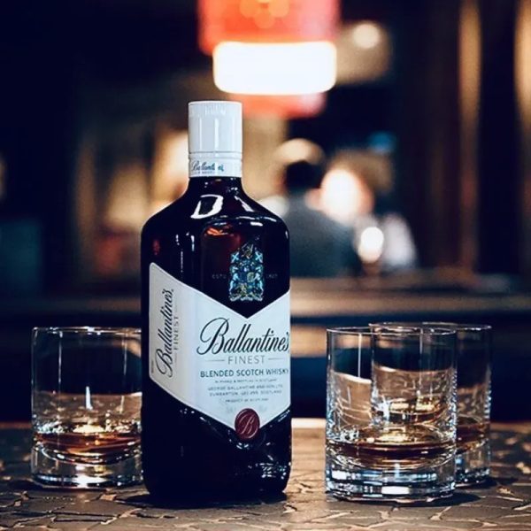 Ballantine's (P)