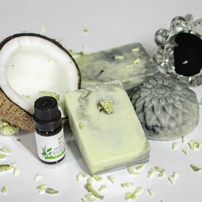 Jabón de Carbón y leche de coco