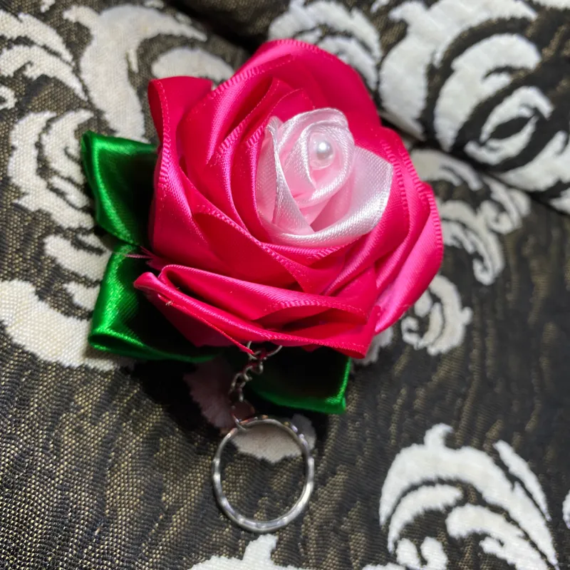 Llaveros de flores eternas