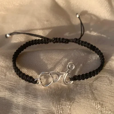 Pulsera tejida para medicos