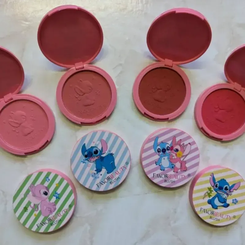 Rubor compacto de Stitch