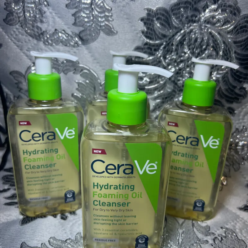 Gel facial CeraVe