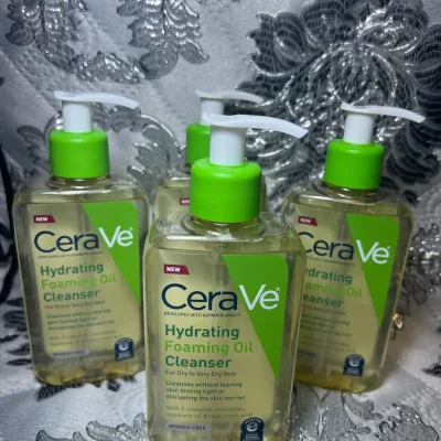 Gel facial CeraVe