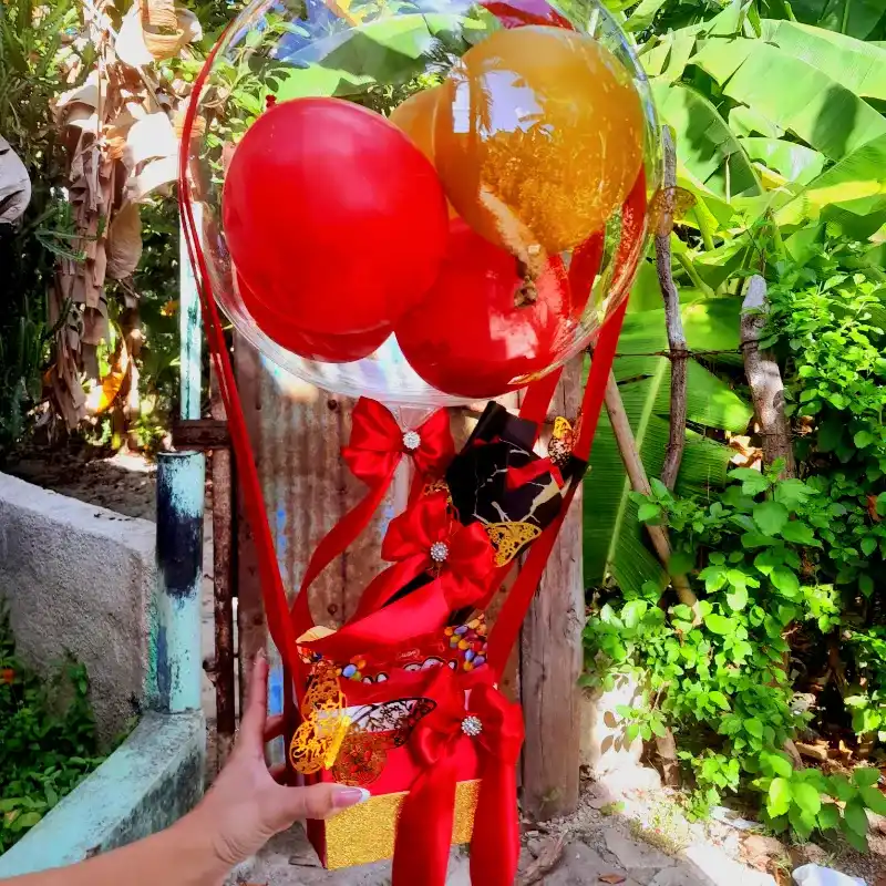 Globo aerostático con rosas ❤️