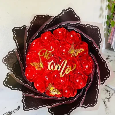 Ramo Buchón rojo y negro