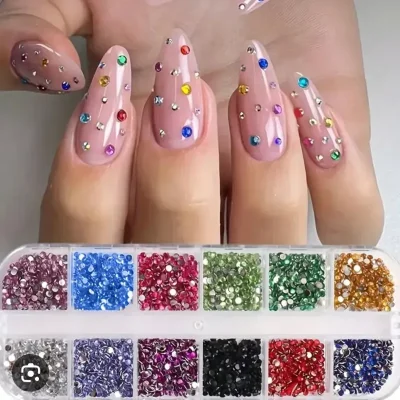 Cajita de piedra de colores