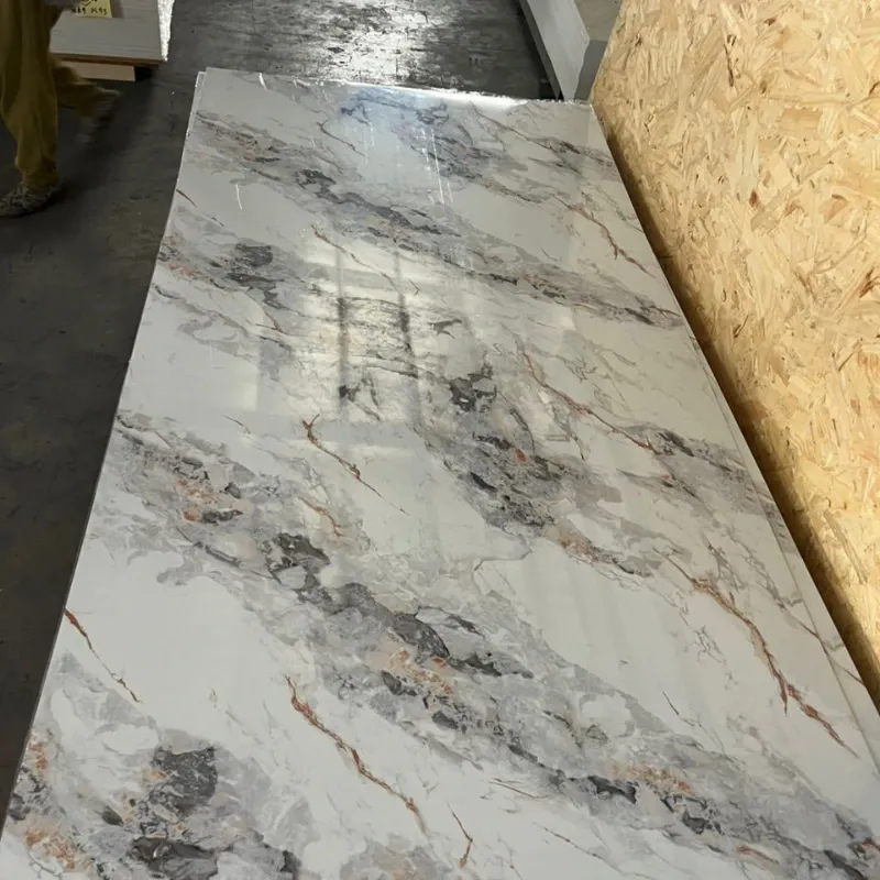 PLANCHAS DECORATIVAS DE PVC