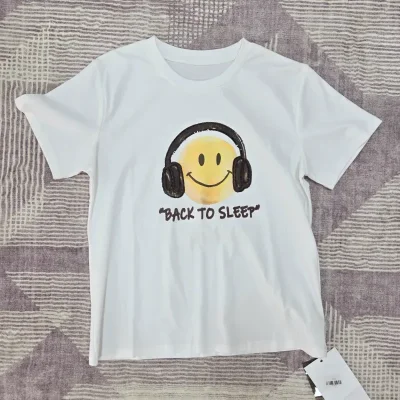 Pulover blanco back to sleep