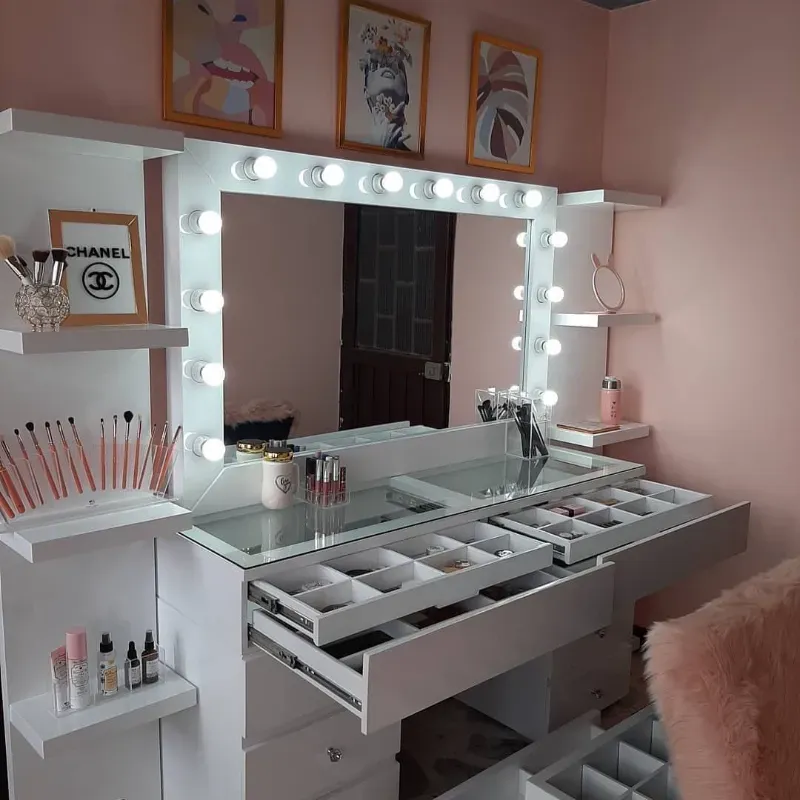 Gabeteros y Cómodas 15