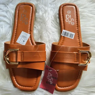 Sandalias carmelitas