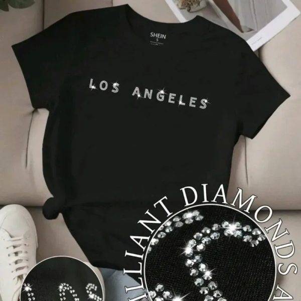  Camiseta con diseño de pedrería — Negro