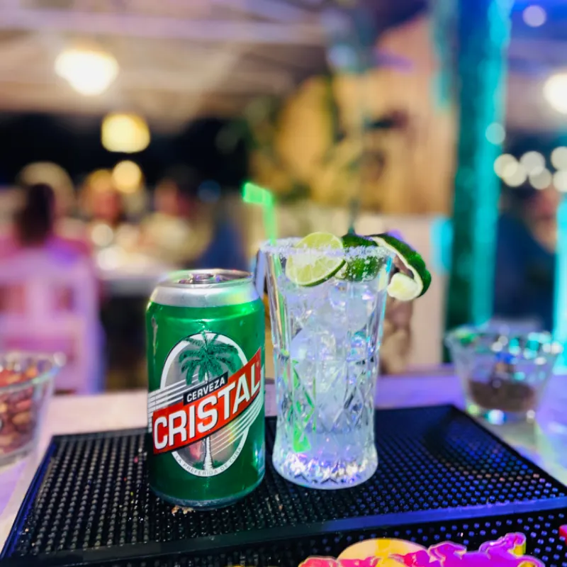 Chelada / cerveza nacional