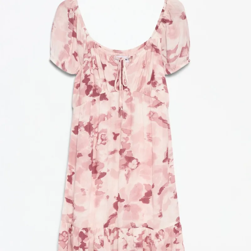 Vestido de manchas malva