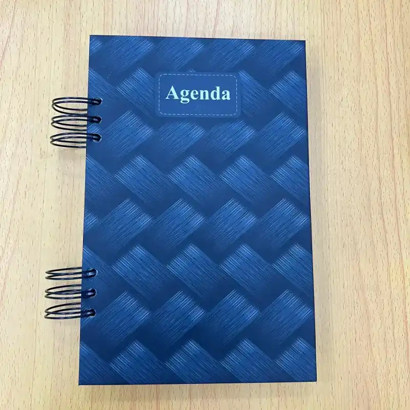 Agenda para hombre.
