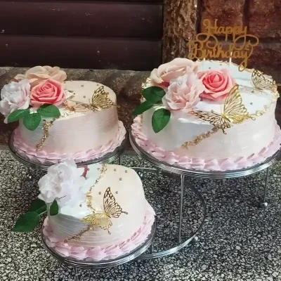 Cake base triple (ideal para 15 y bodas)