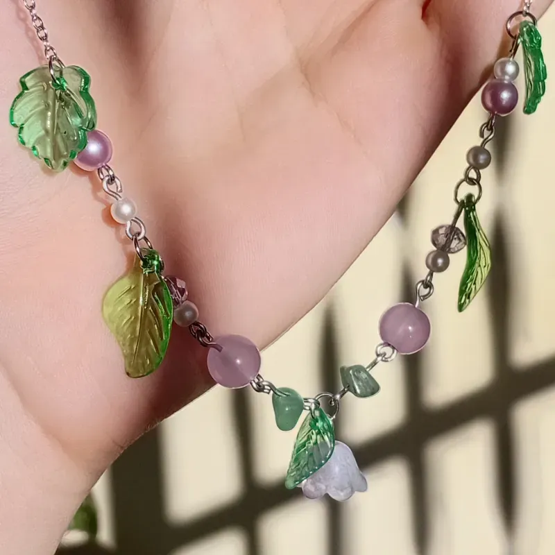 Collar de campanilla