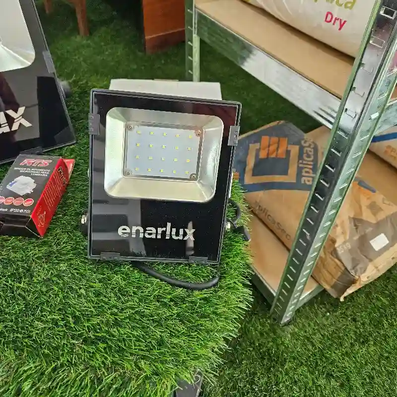 Foco proyector enarlux
