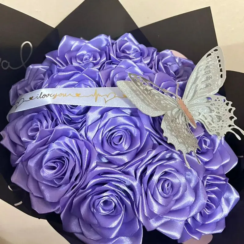 Ramo de 15 Rosas Violetas