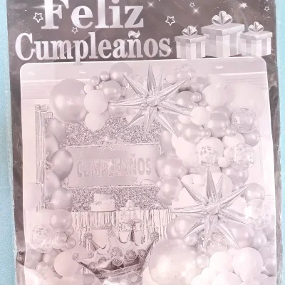 Set arco de globos "FELIZ CUMPLEAÑOS"  plateado