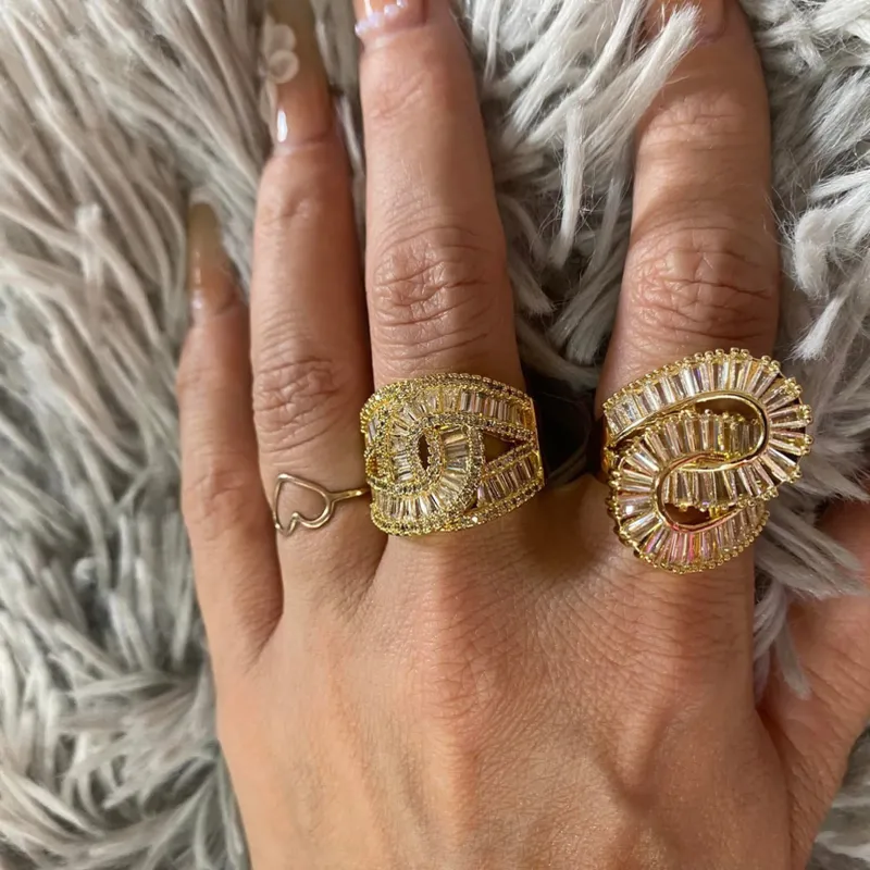 Anillos de oro golfi