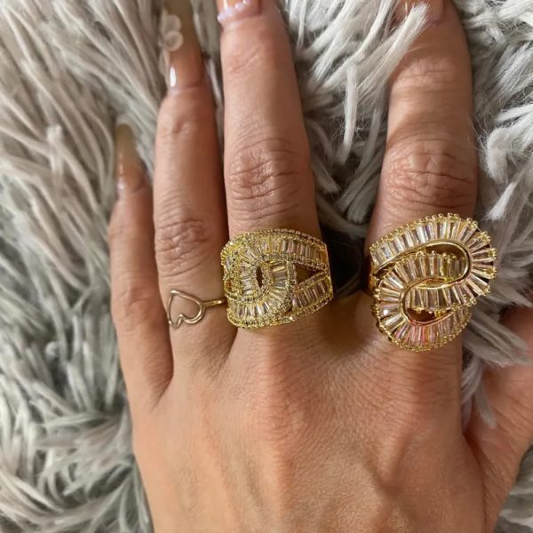 Anillos de oro golfi