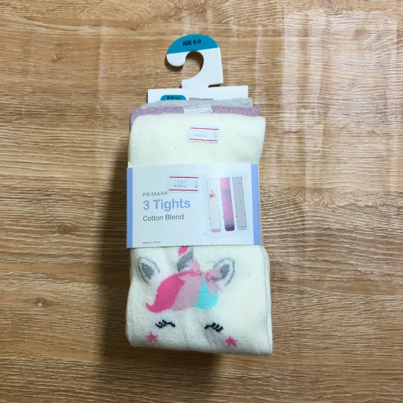 Medias pantis con unicornio