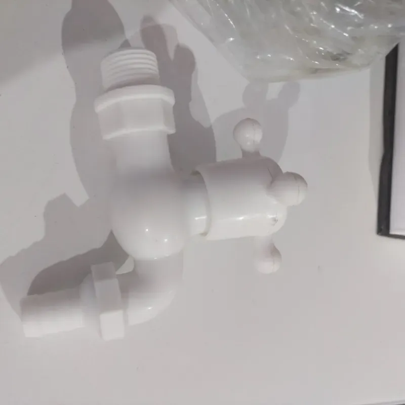 Llave roscamanguera pvc de media