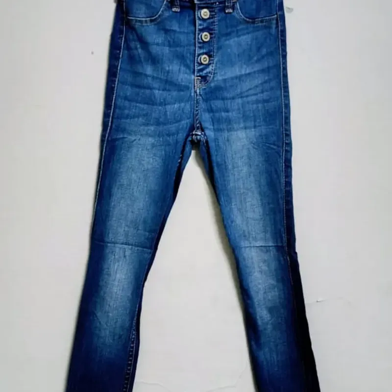 Pantalón de mezclilla