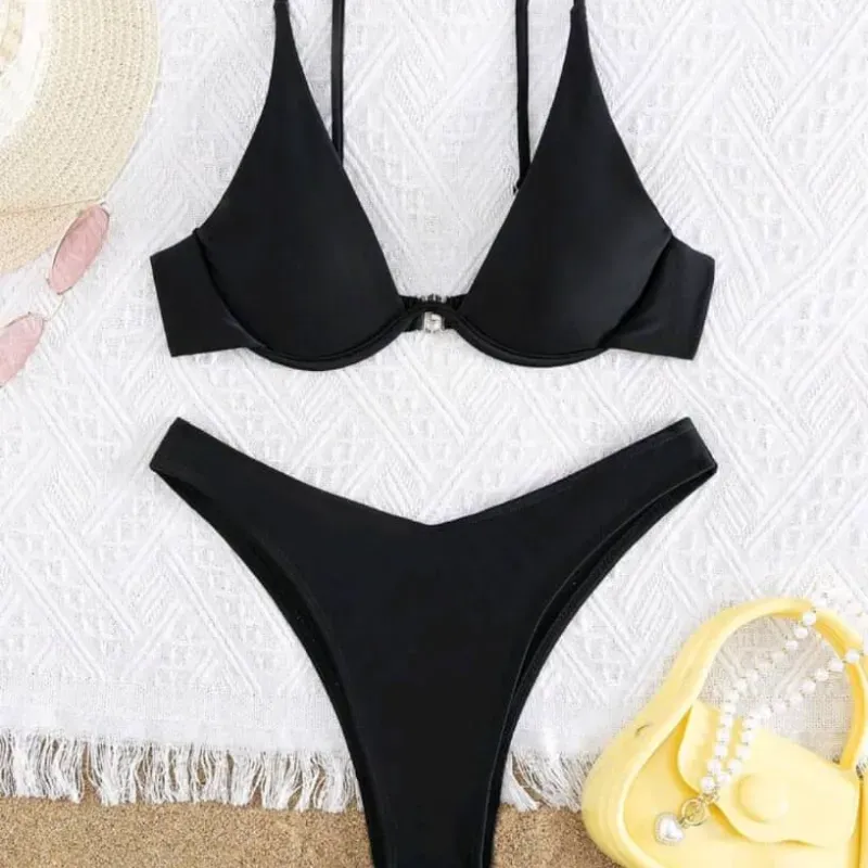 Bikini negro de aro rígido