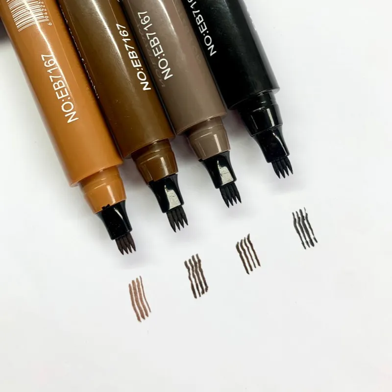 Plumón de cejas efecto microblanding