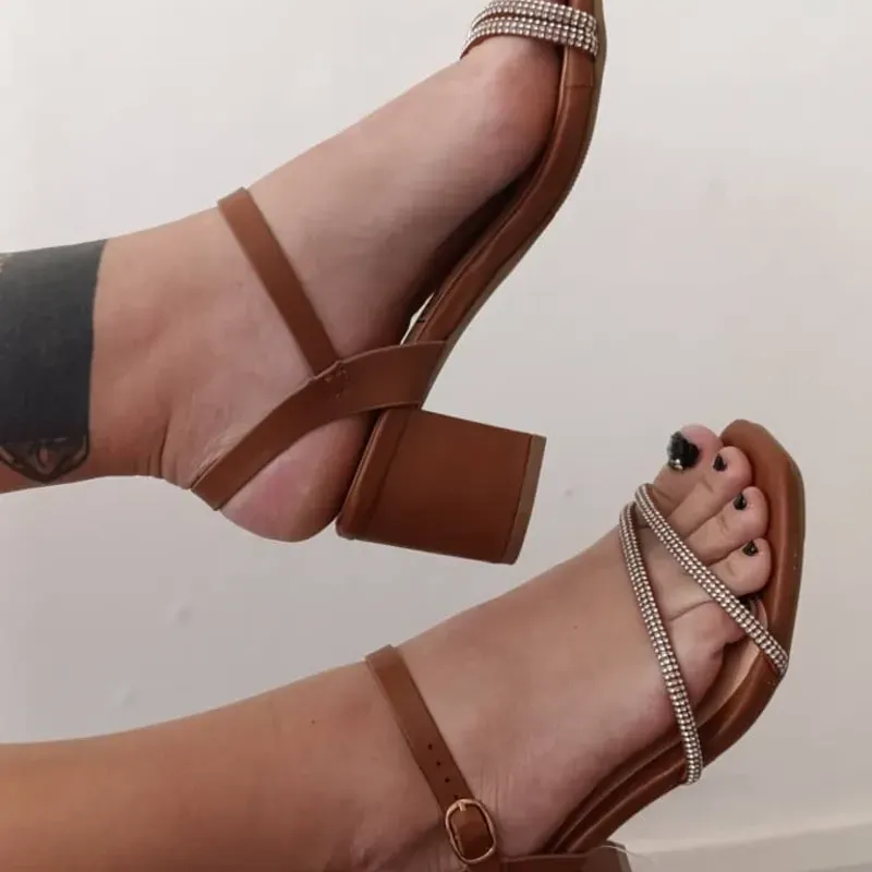 Tacón cuadrado medio