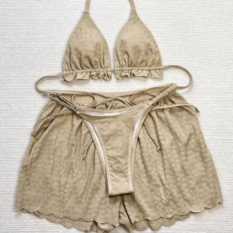  Bikini con shorts — Beige