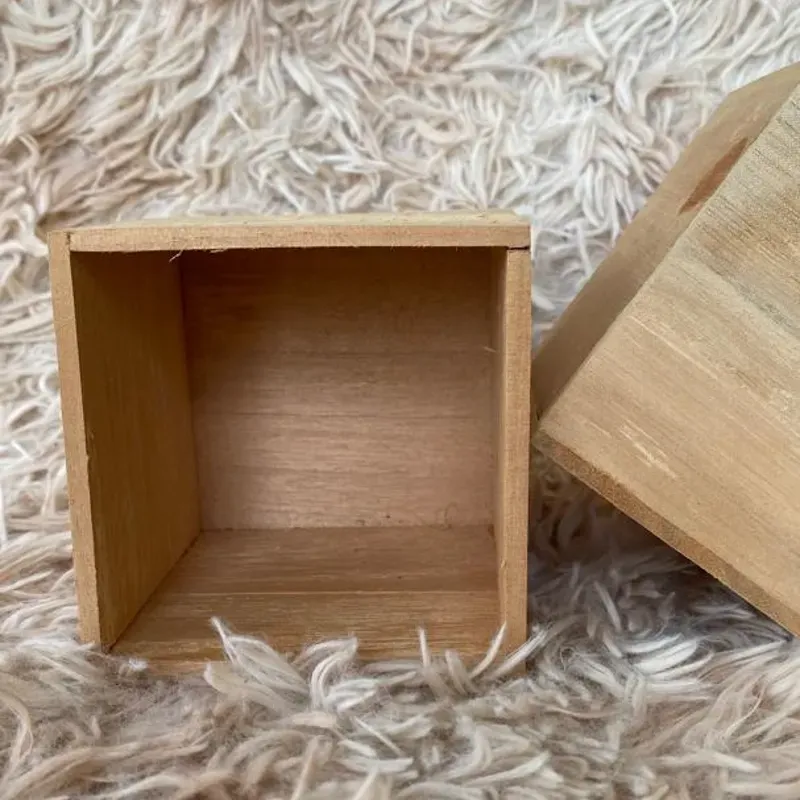 Cajita organizadora de madera pequeña
