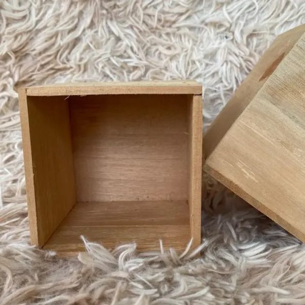 Cajita organizadora de madera pequeña