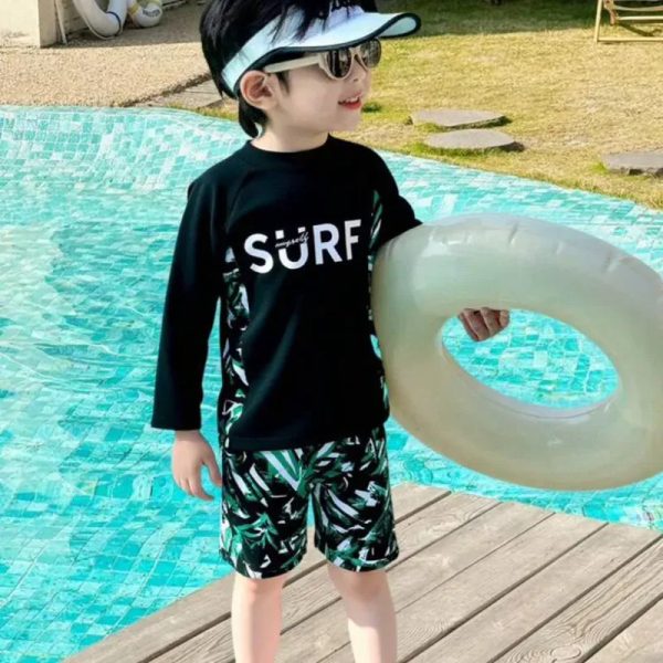 Traje de baño de niño
