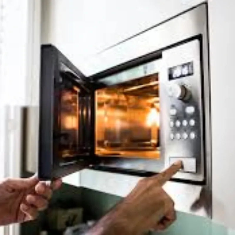 Reparación y Mantenimiento a Partes y Piezas de Microwave