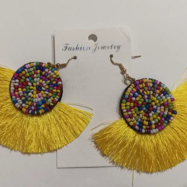 Aretes amarillos