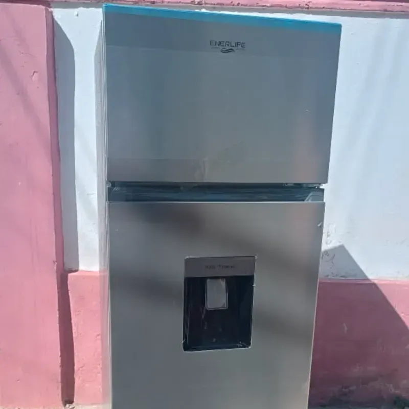 REFRIGERADOR  marca (ENERLIFE )