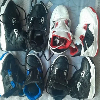 Zapatillas de hombres
