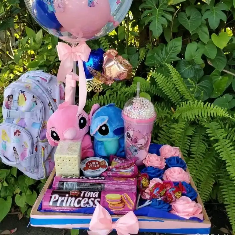 Cajita stitch y angela (Peluches varian)