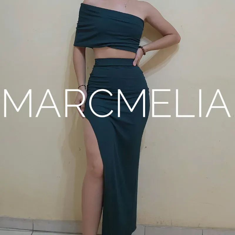 FALDA LARGA C/ABERT / TOP SIA (ENCARGO)