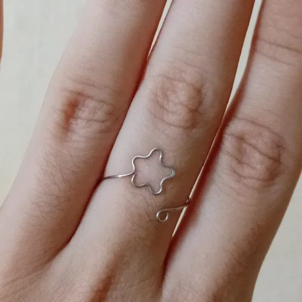 Anillo de estrellita de acero inoxidable