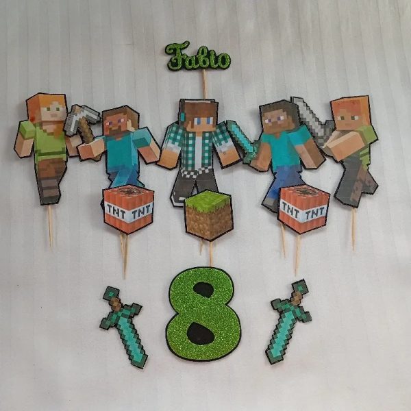 Cake topper