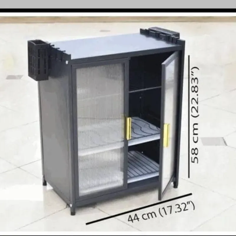 Platero de 3 niveles con puertas para encima de meseta