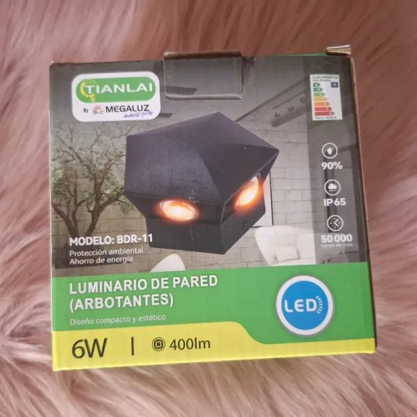 Lámpara arbotante 6W modelo pentágono